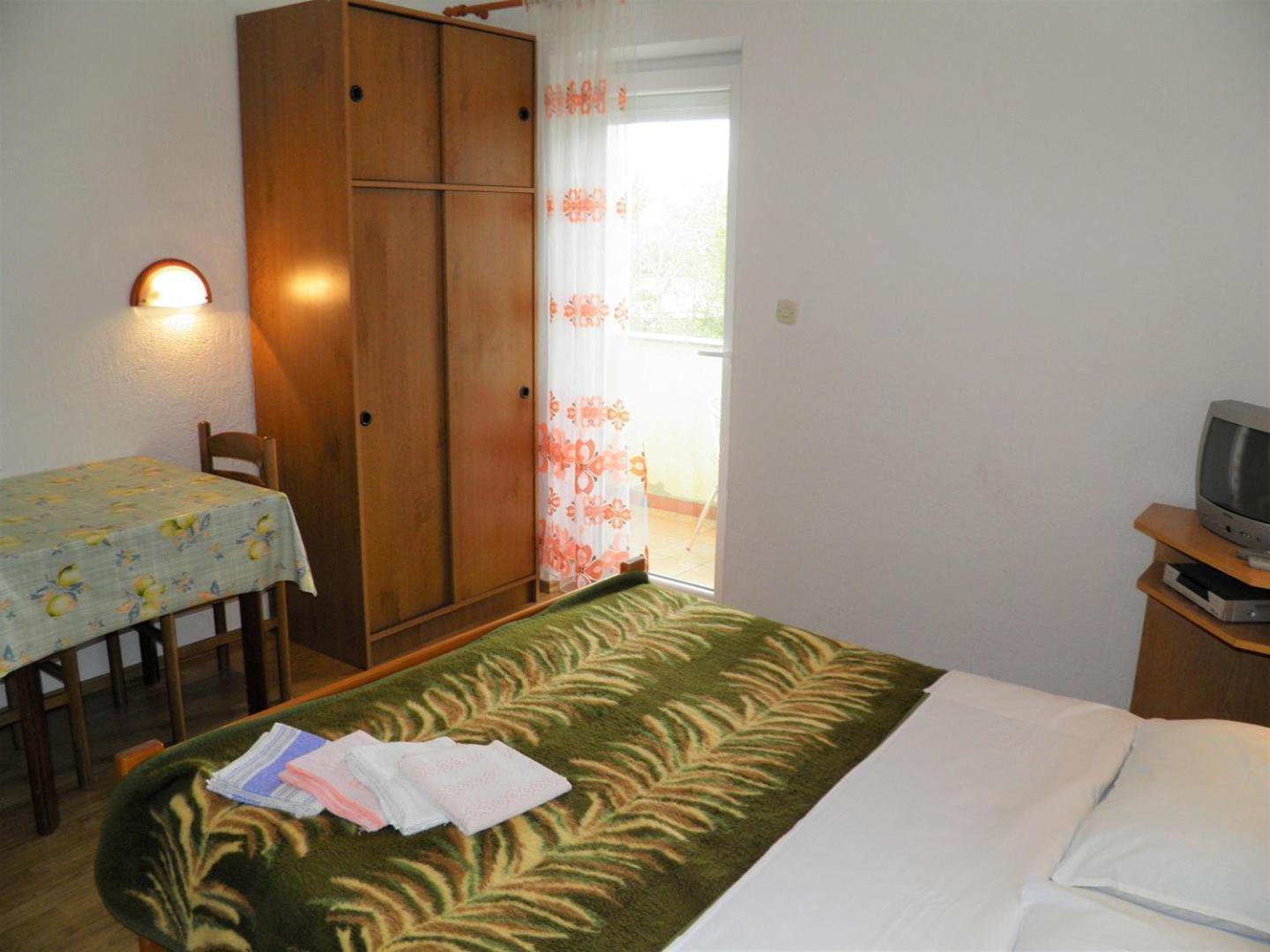 Apartments Miljenka Baska  Ngoại thất bức ảnh
